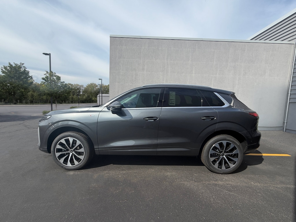 New 2026 Audi Q3 SUV