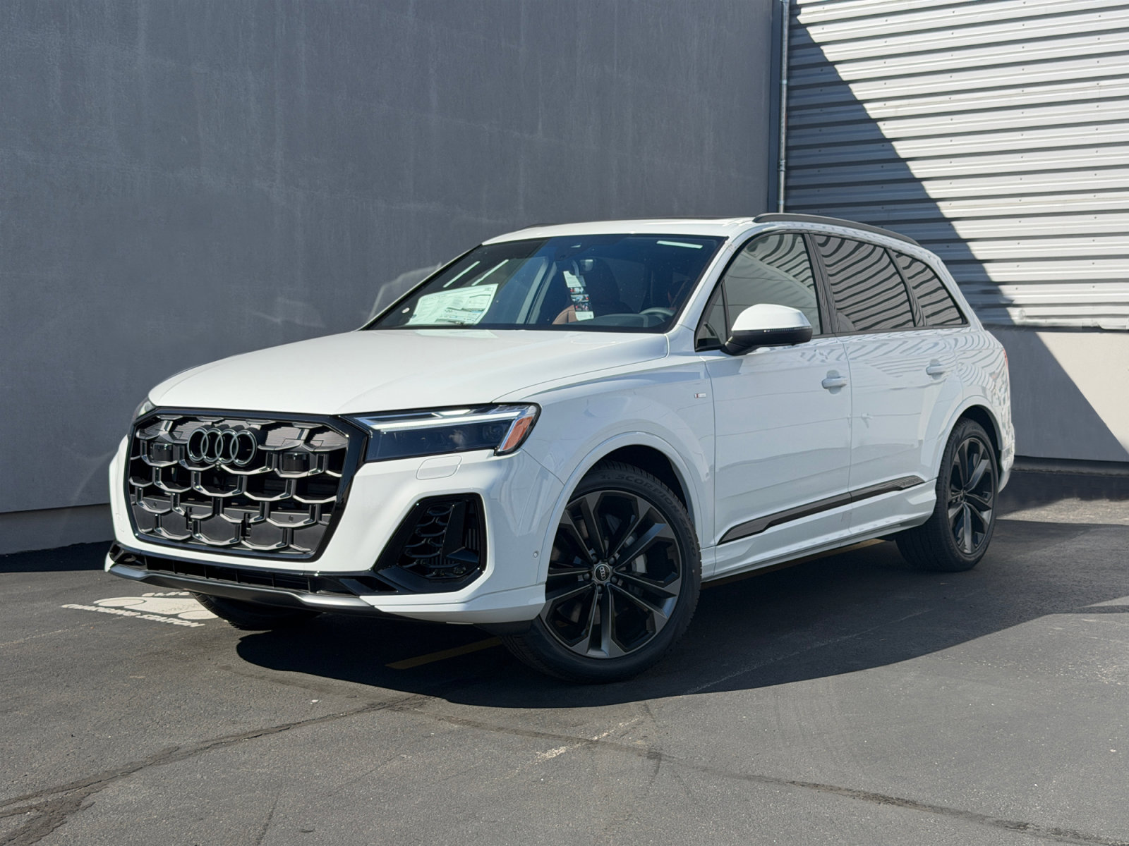 New 2026 Audi Q7 SUV