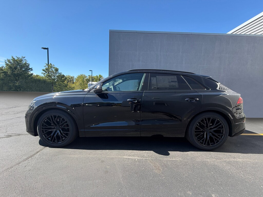 New 2027 Audi SQ8 Prestige quattro