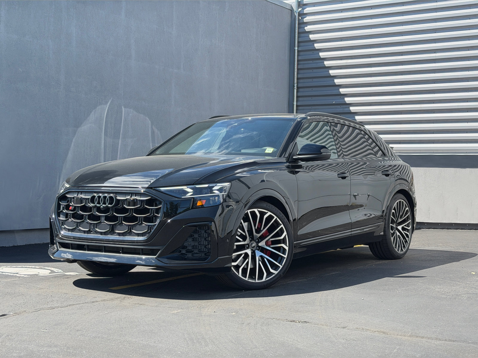 New 2026 Audi SQ8 SUV