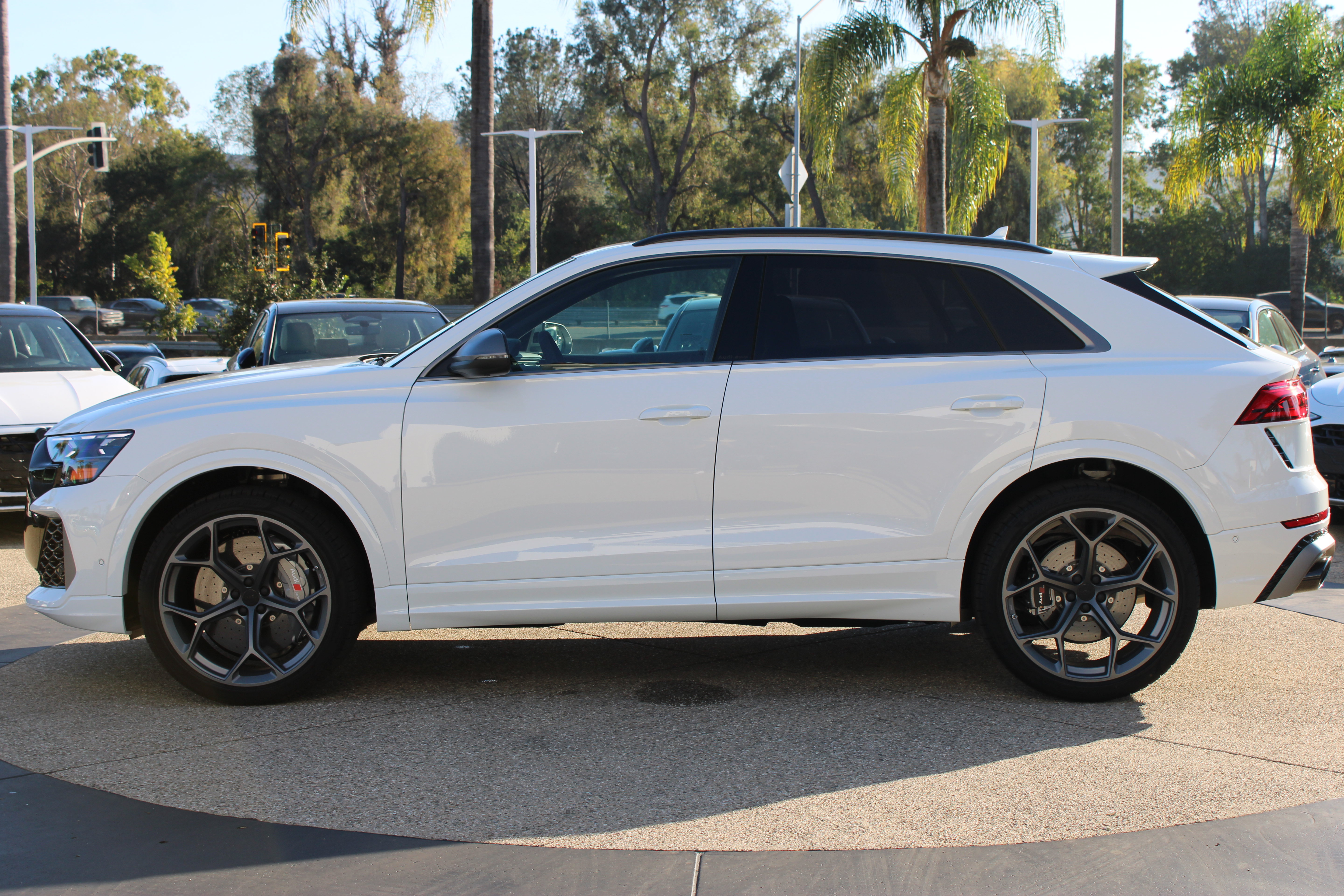 New 2027 Audi RS Q8 4.0T performance SUV