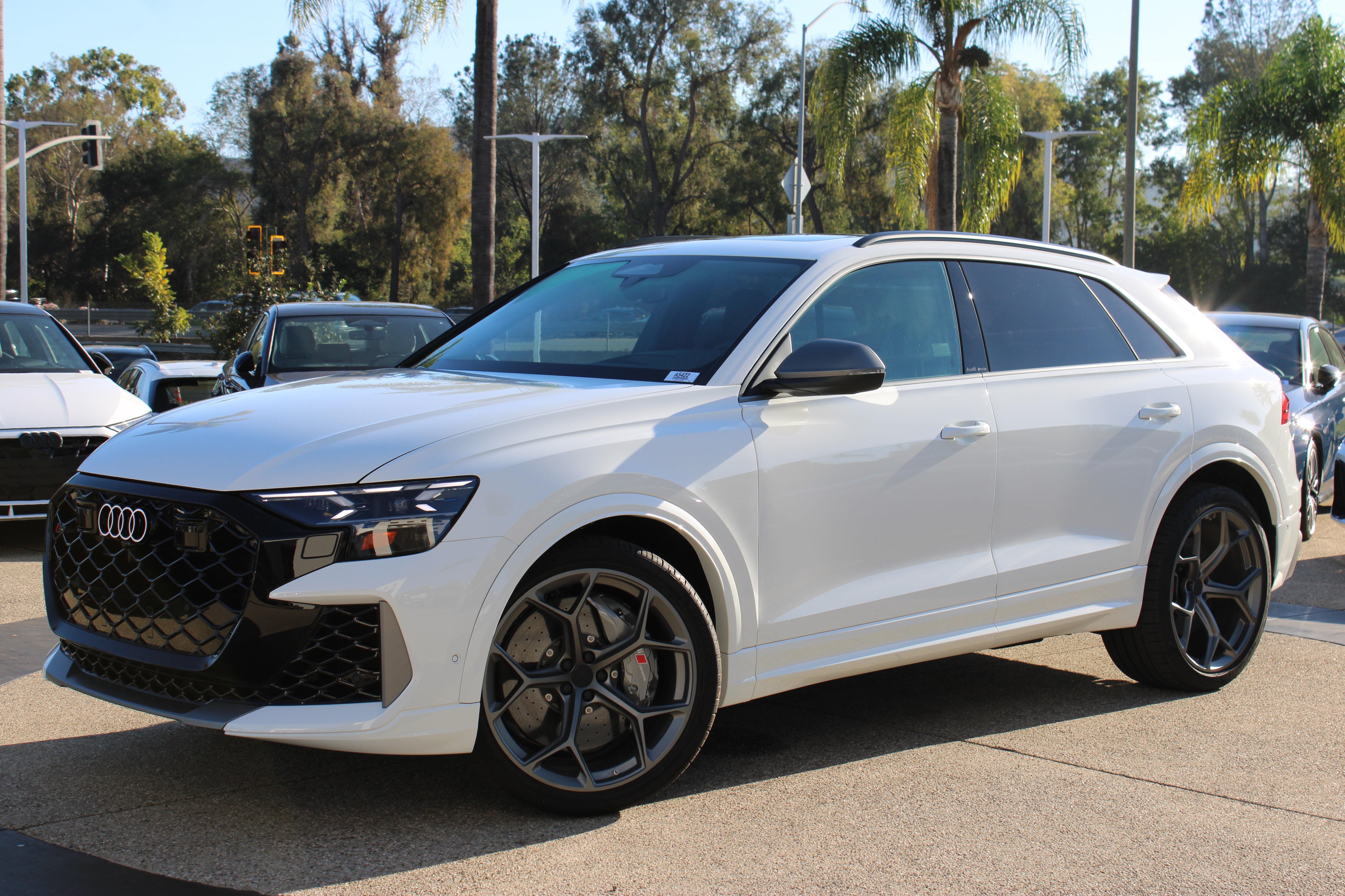 New 2027 Audi RS Q8 4.0T performance SUV