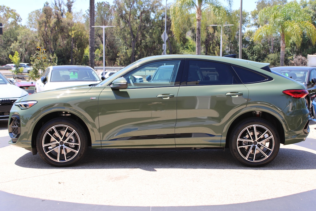 New 2026 Audi Q5 Sportback 2.0T Premium SUV