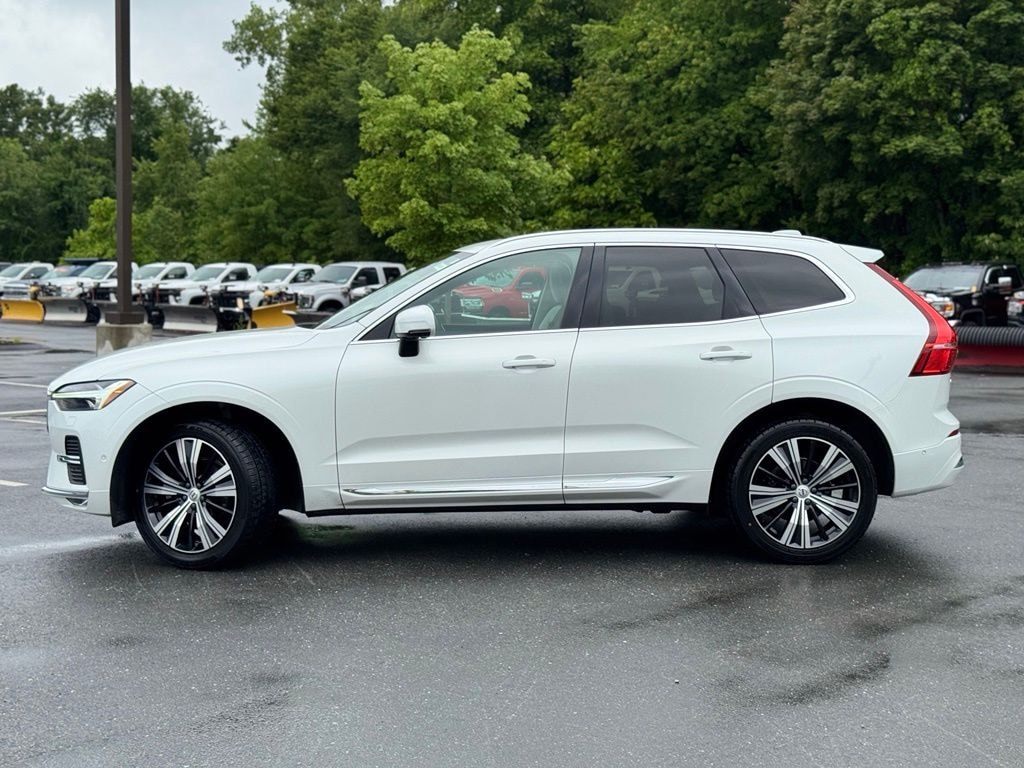 Used 2023 Volvo XC60 B5 Plus Bright Theme SUV