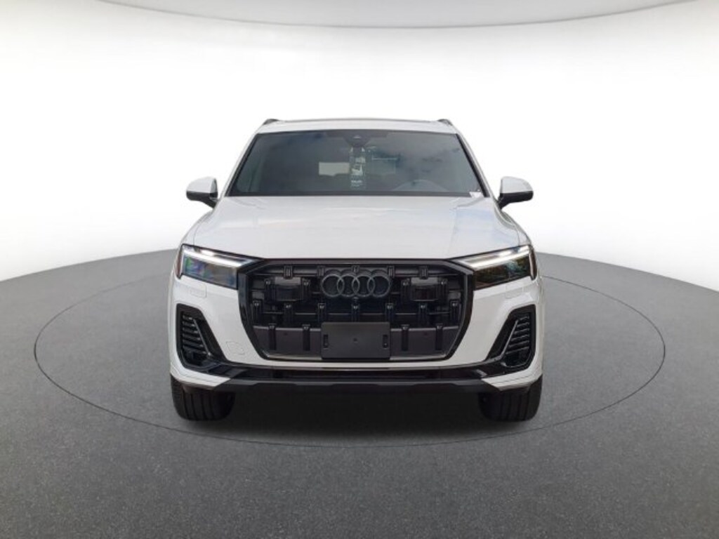 New 2026 Audi Q7 45 Premium SUV