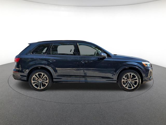 New 2026 Audi Q7 45 Premium SUV