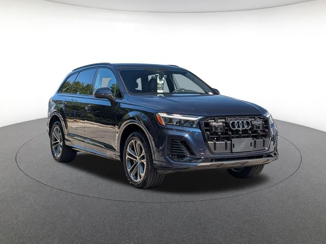 New 2026 Audi Q7 45 Premium SUV