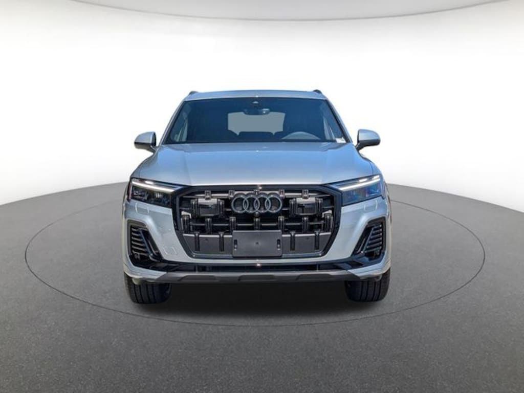 New 2026 Audi Q7 45 Premium SUV