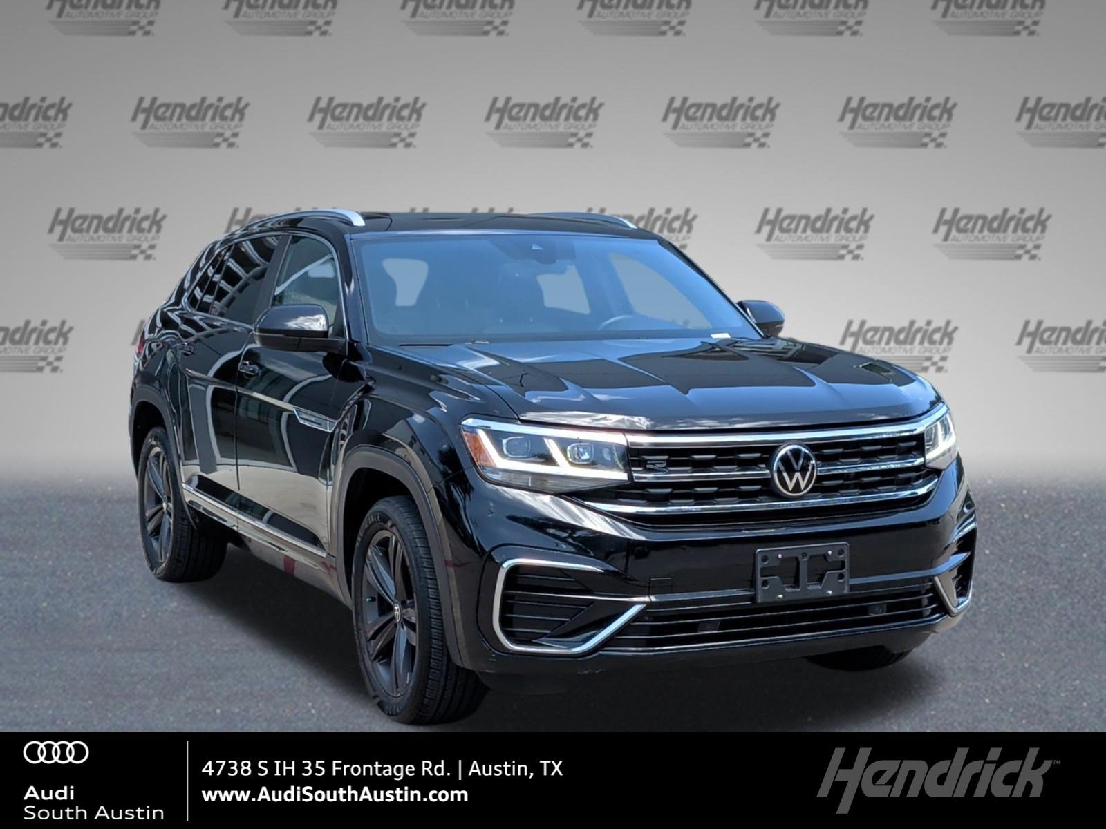 2022 Volkswagen Atlas Cross Sport 2.0T SEL R-Line 4MOTION