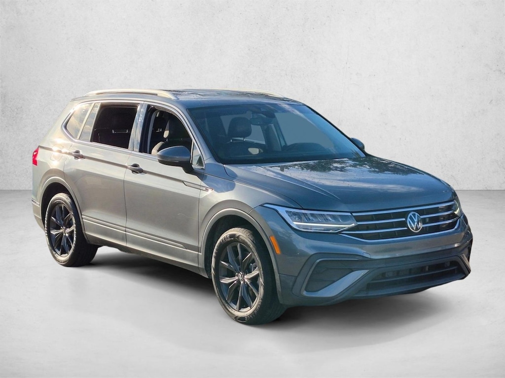 Used 2022 Volkswagen Tiguan SE Sport Utility