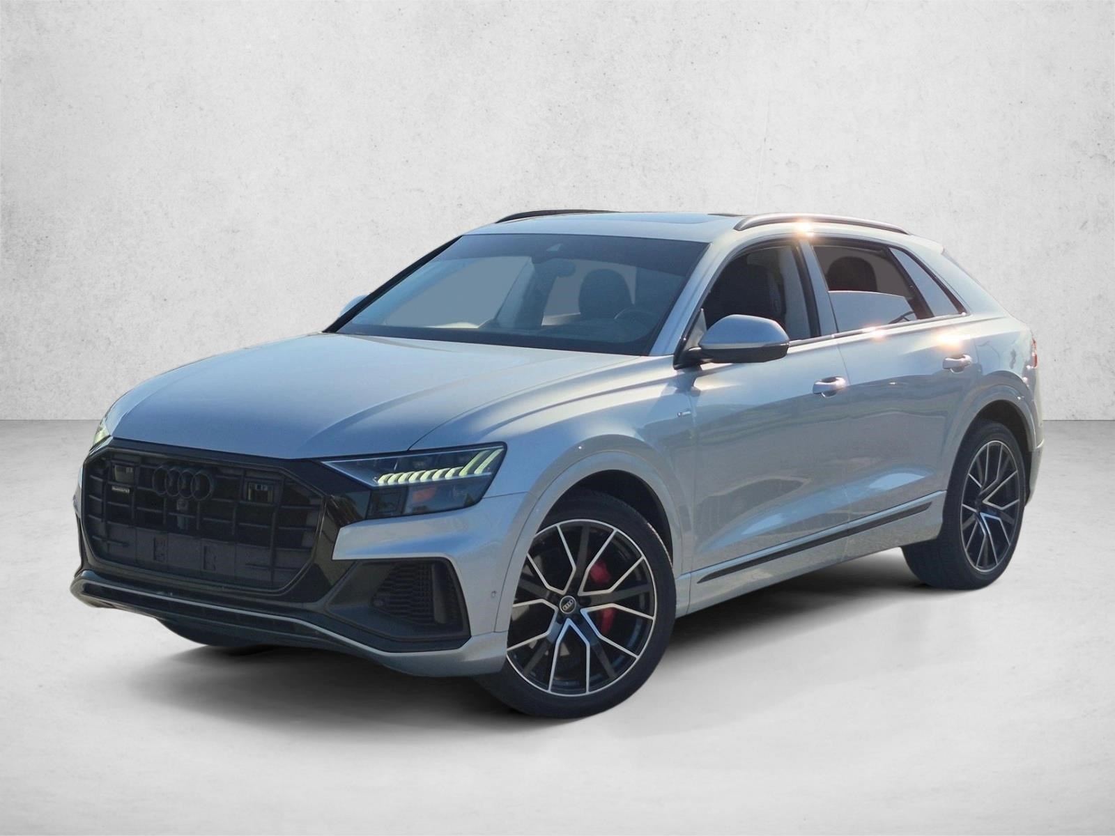  Audi Q8