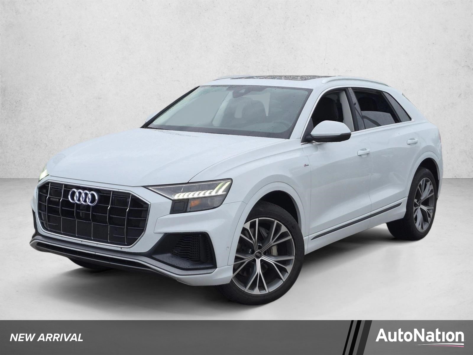  Audi Q8