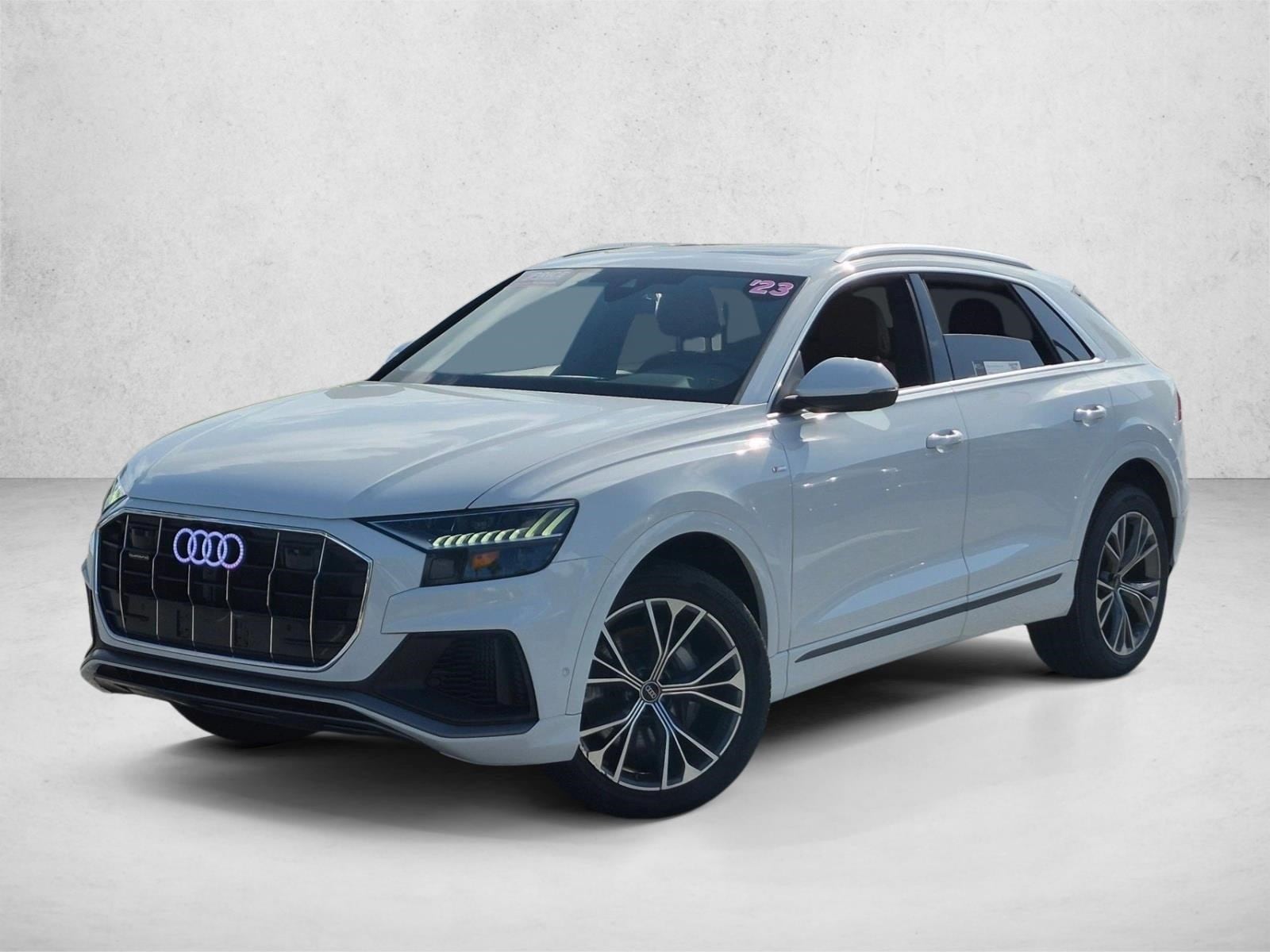 2023 Audi Q8 Premium Plus