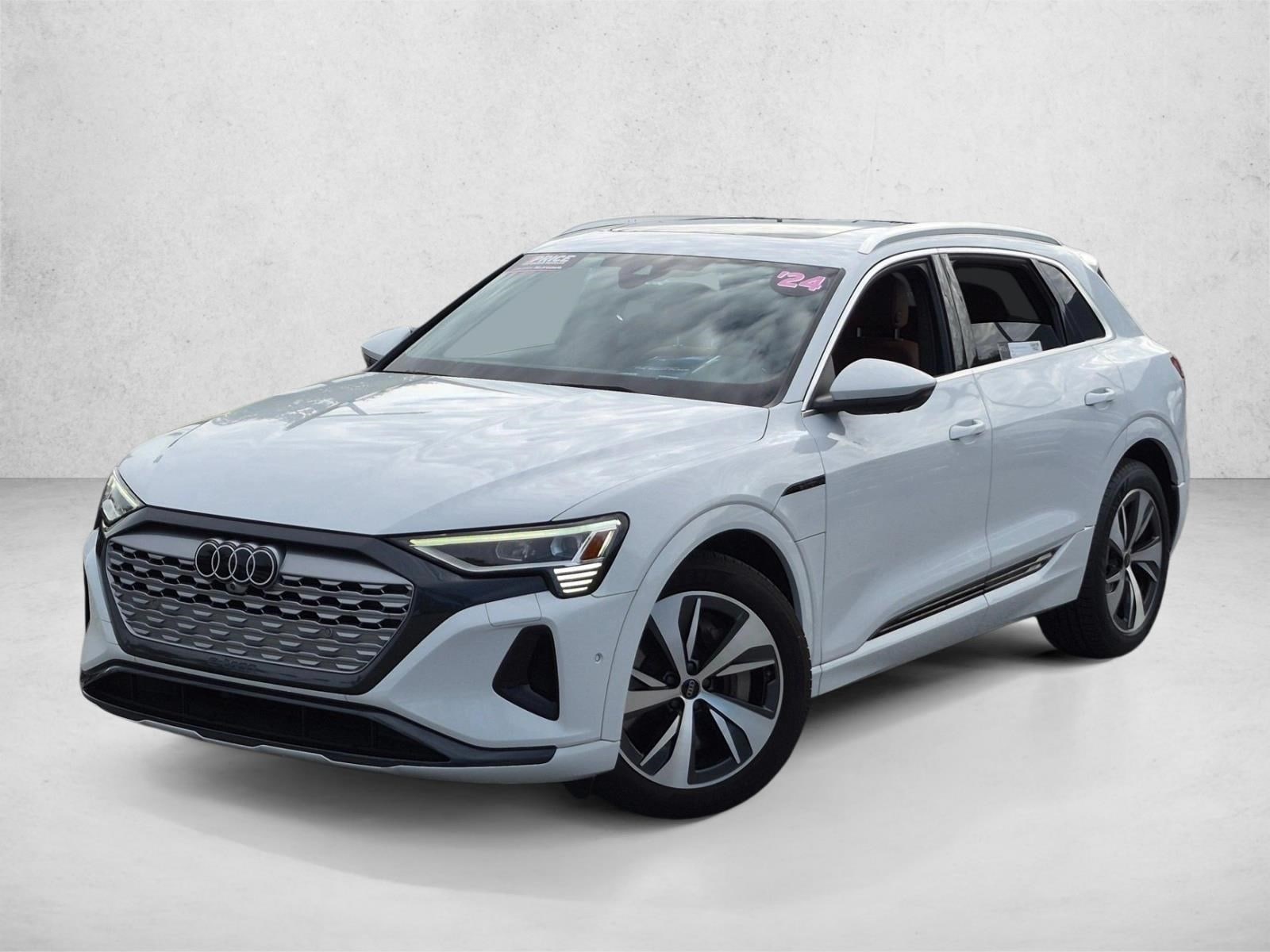 2024 Audi Q8 e-tron Premium Plus