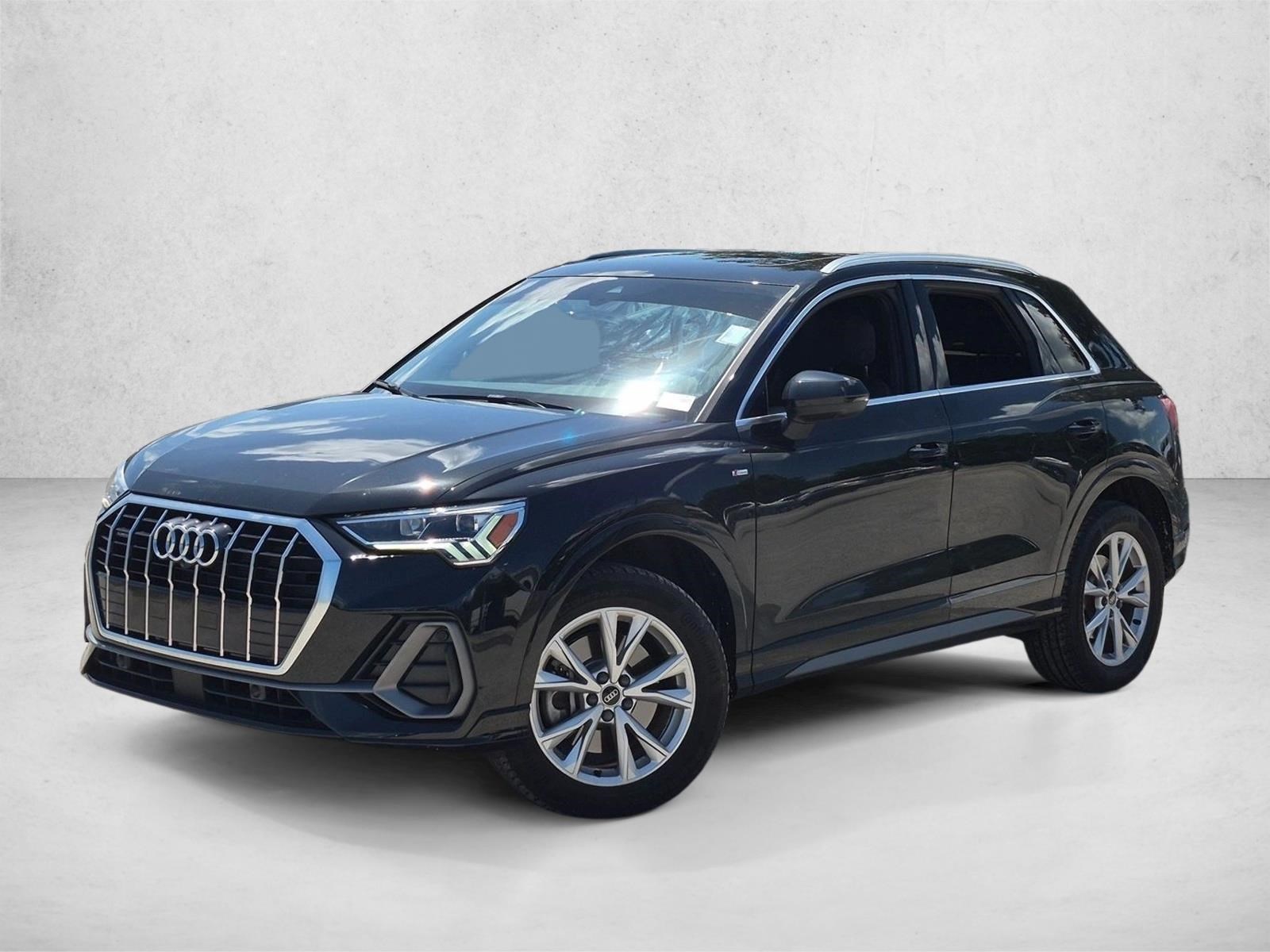  Audi Q3