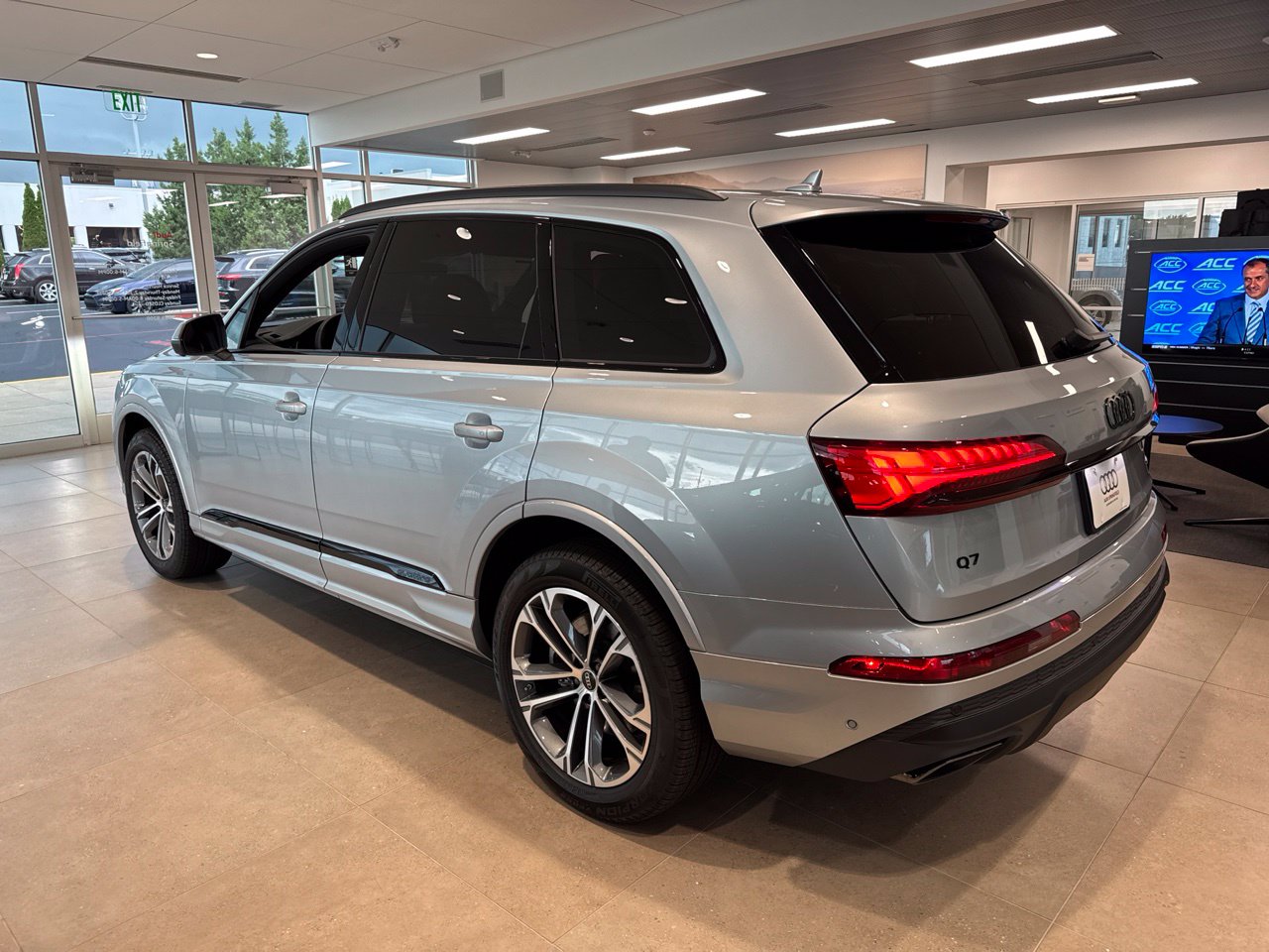 New 2026 Audi Q7 Premium Plus Sport Utility