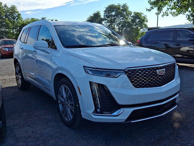 2023 Cadillac XT6