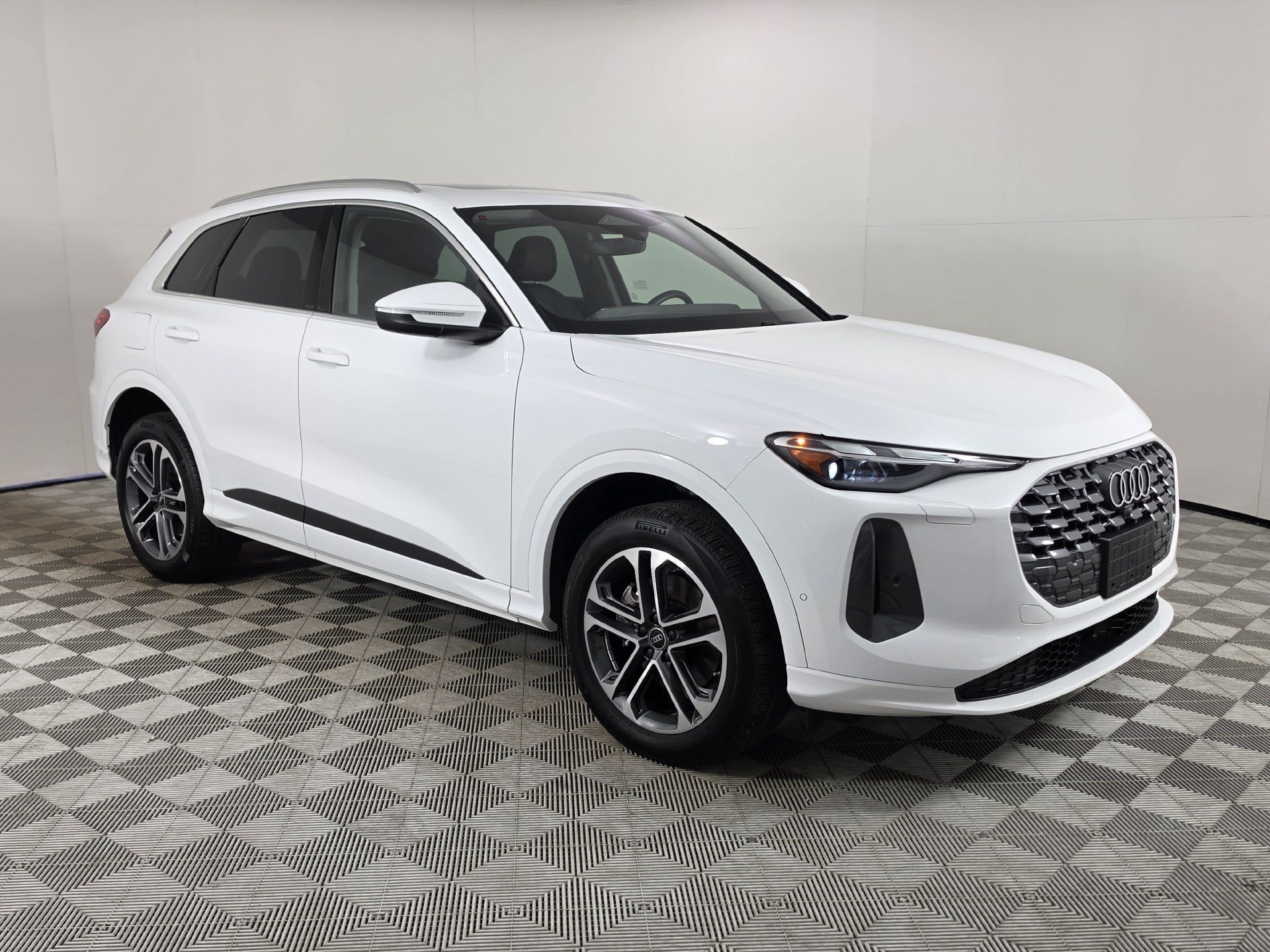 2025 Audi New Q5