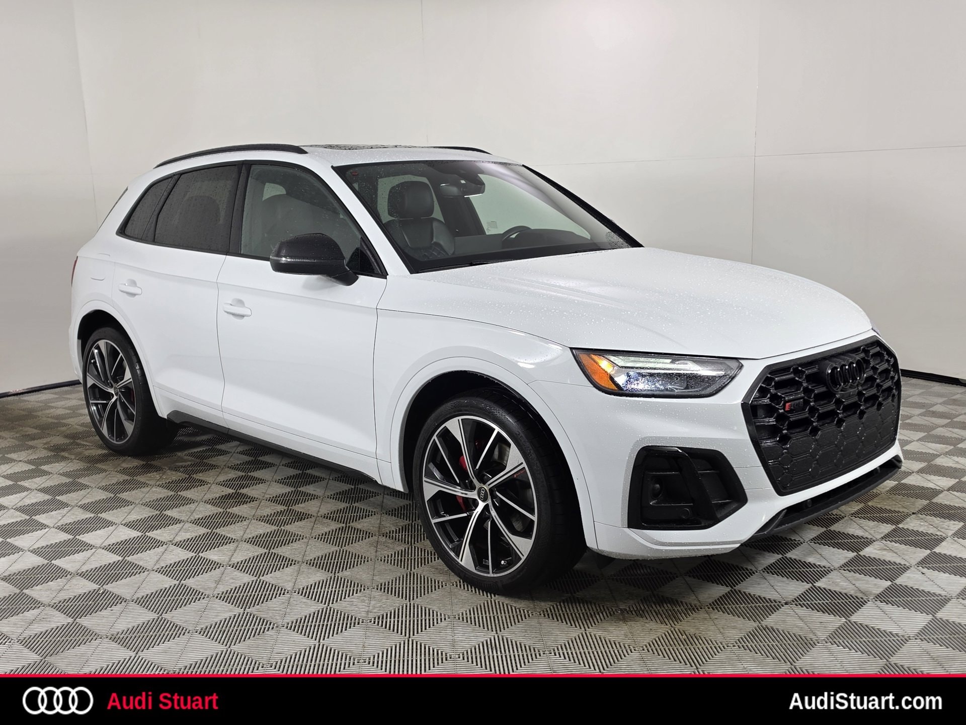 2024 Audi SQ5