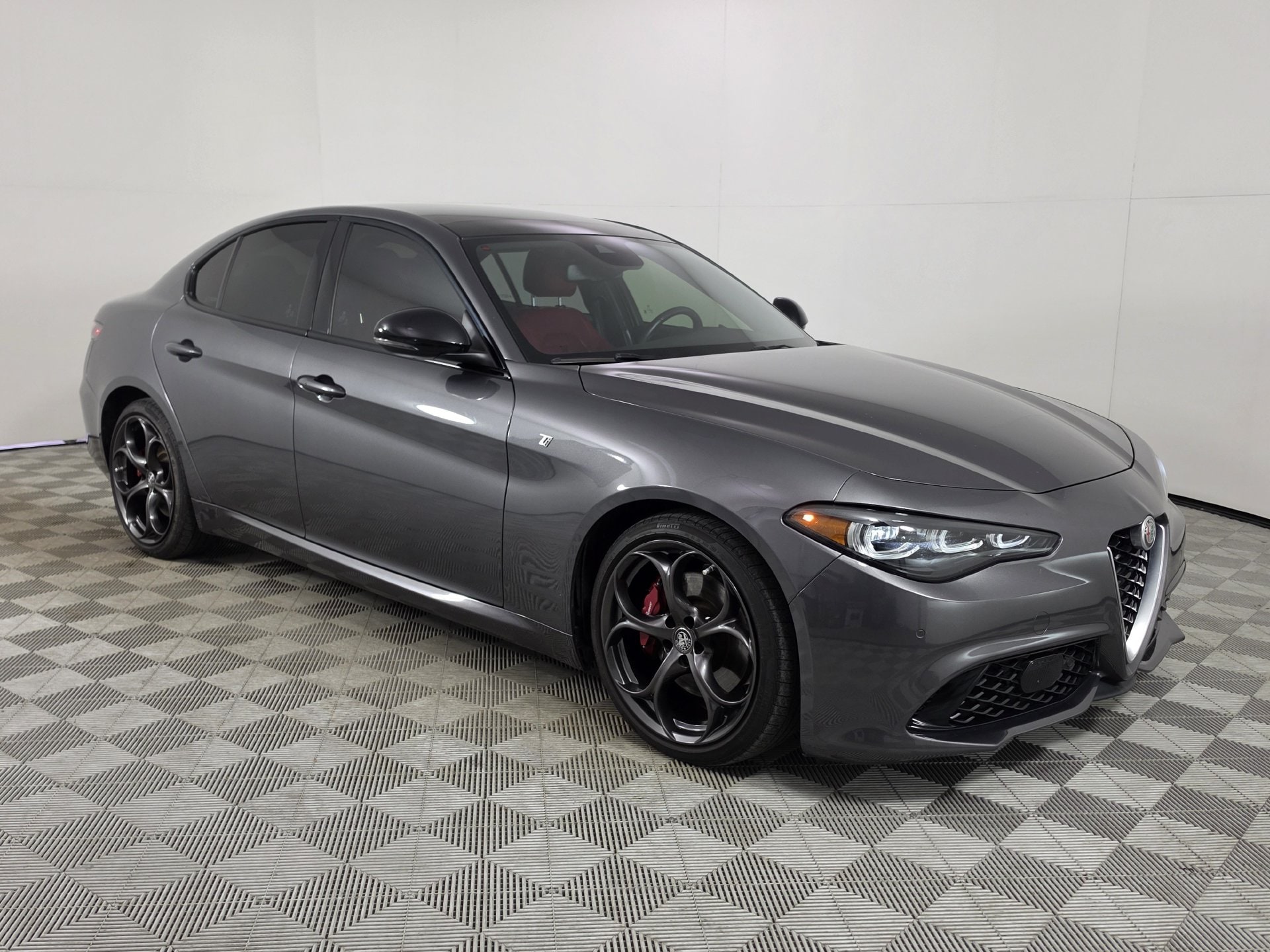 2024 Alfa Romeo Giulia