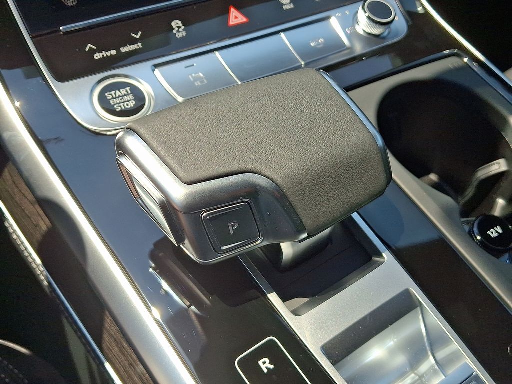 2026 Audi Q8 Premium Plus - Photo 7