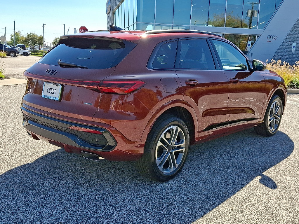 New 2026 Audi Q5 Premium SUV