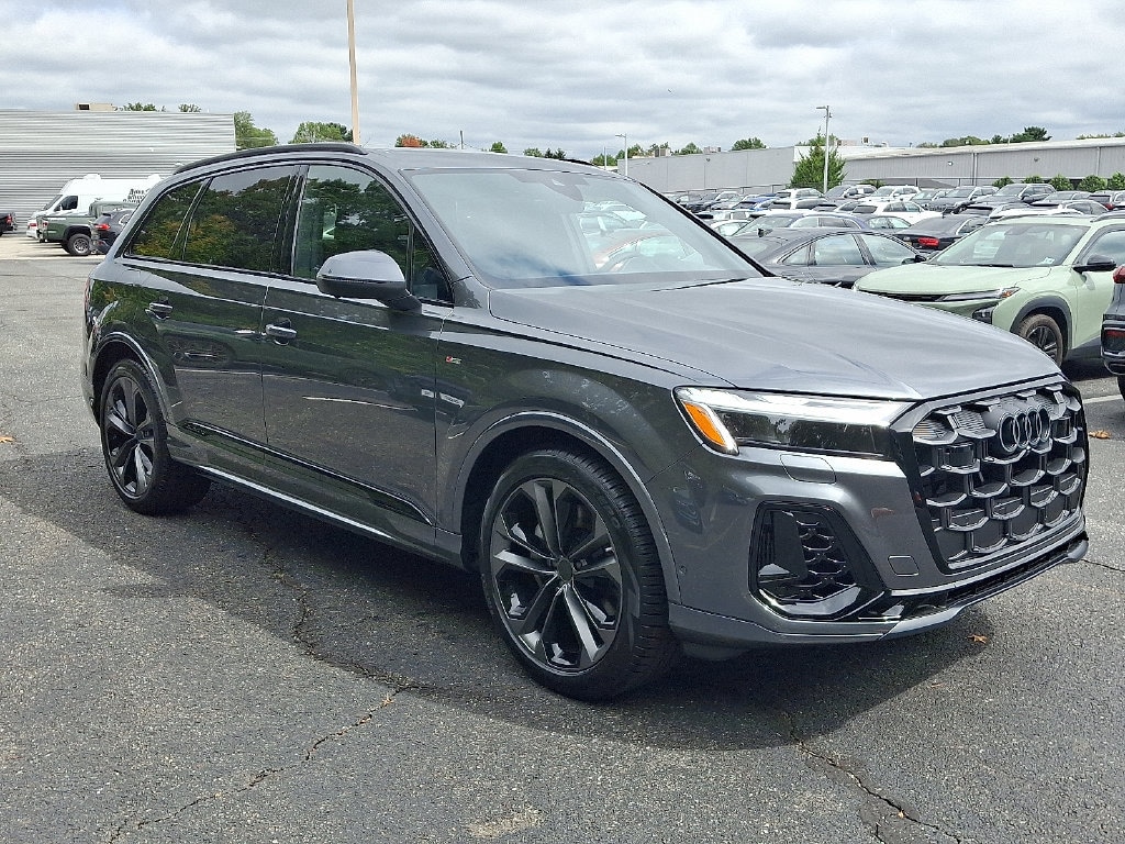 New 2026 Audi Q7 Premium Plus SUV