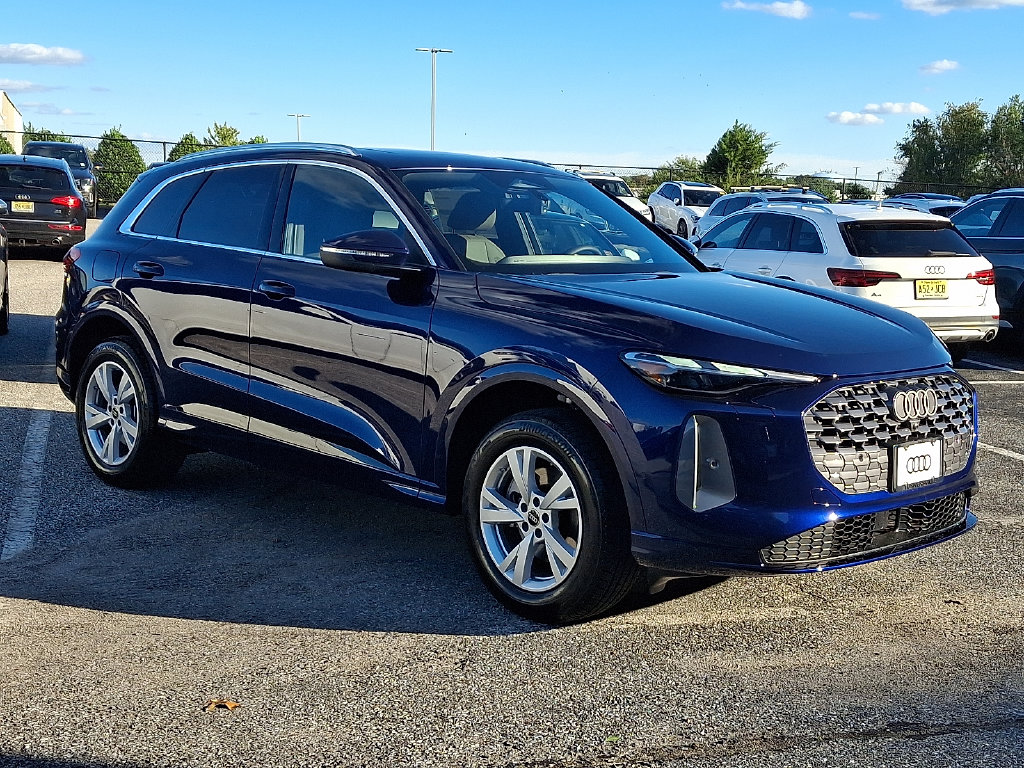 New 2026 Audi Q5 Premium SUV
