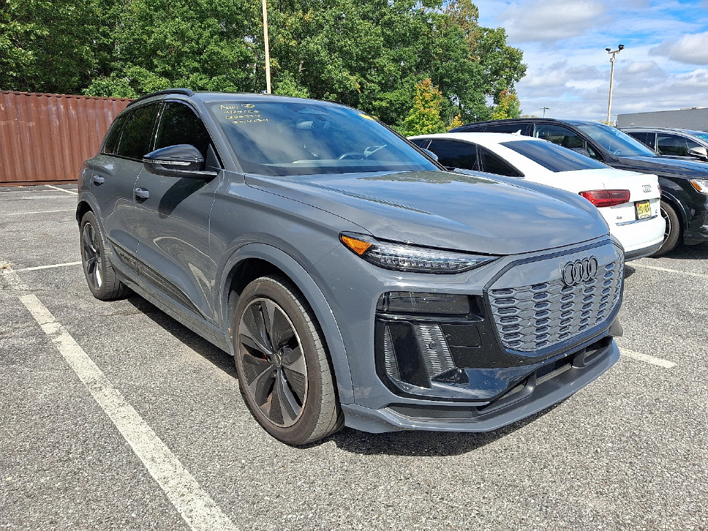 Certified 2025 Audi SQ6 e-tron Premium SUV