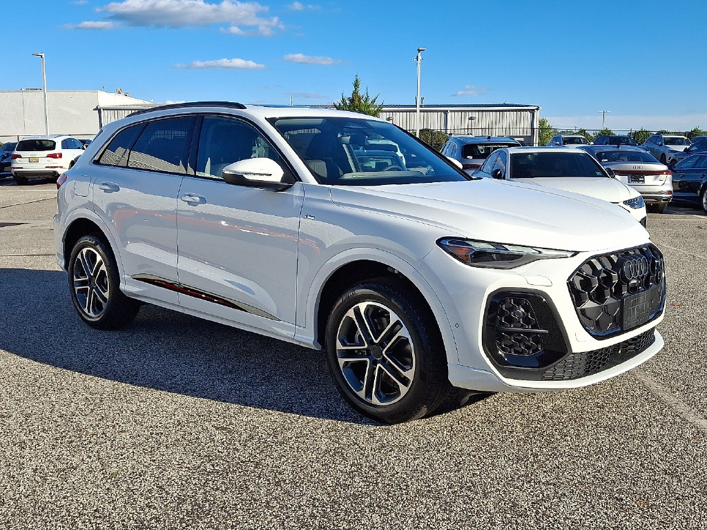 New 2026 Audi Q5 Premium SUV