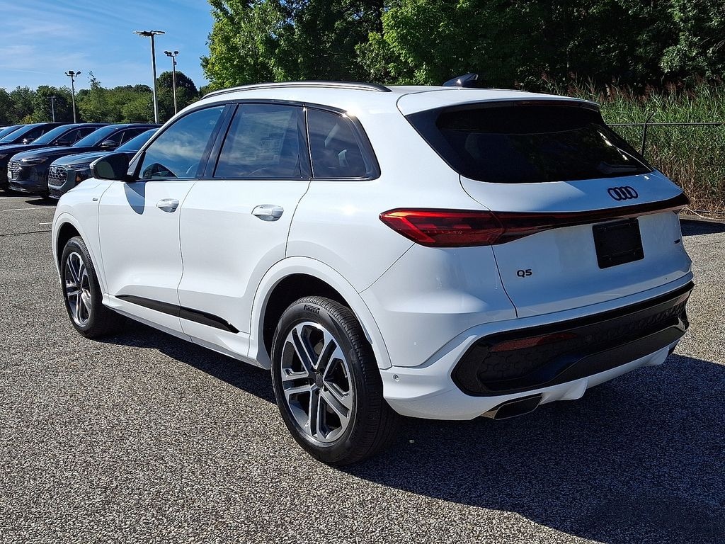 New 2026 Audi Q5 Premium SUV