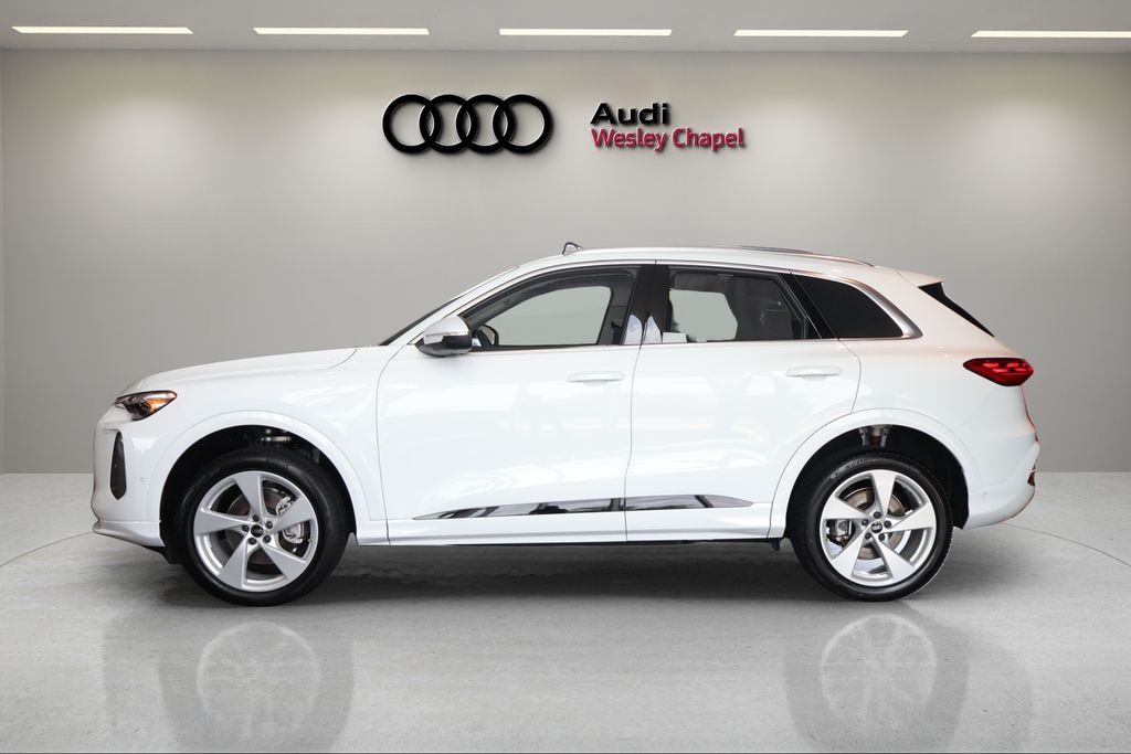 New 2026 Audi Q5 2.0T Premium Plus SUV