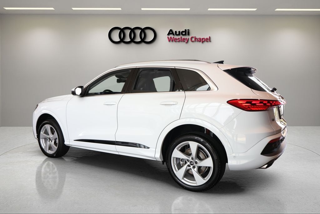 New 2026 Audi Q5 2.0T Premium Plus SUV