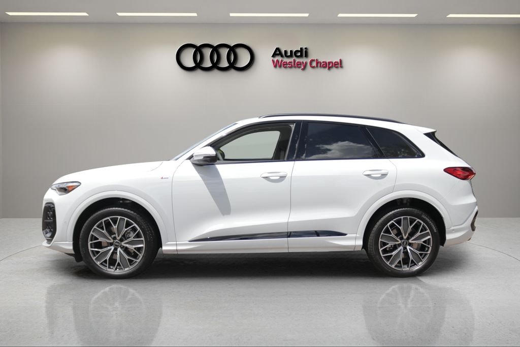 New 2026 Audi Q5 2.0T Prestige SUV