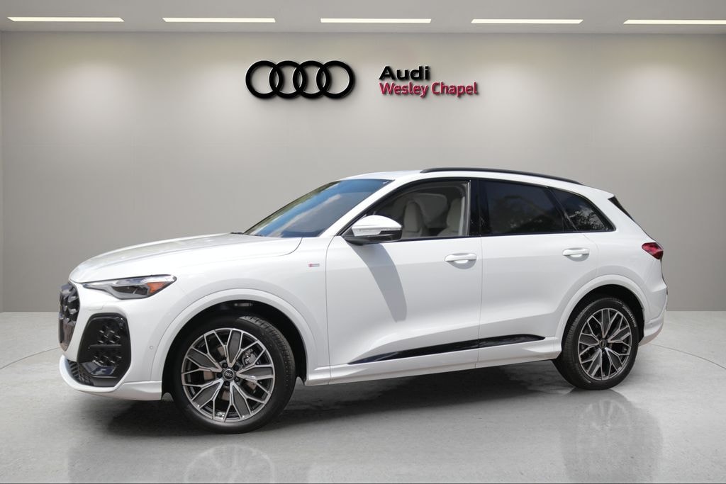 New 2026 Audi Q5 2.0T Prestige SUV