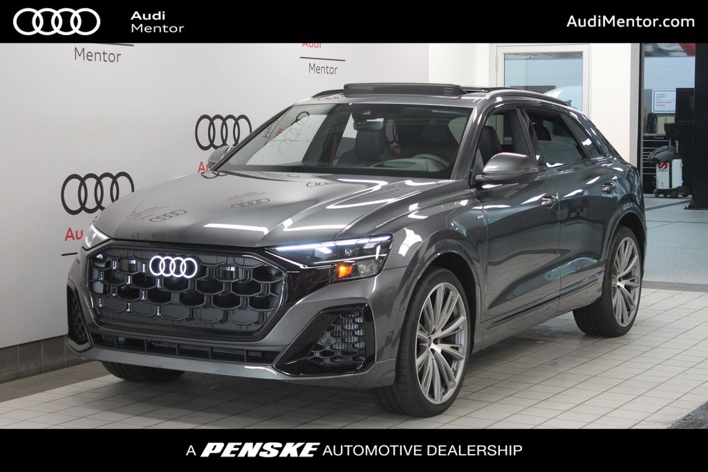  Audi Q8