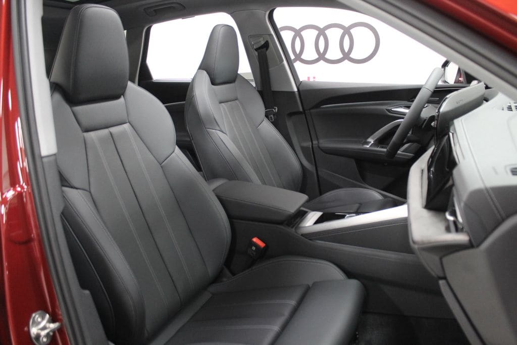 2025 Audi Q5 Premium Plus - Photo 33