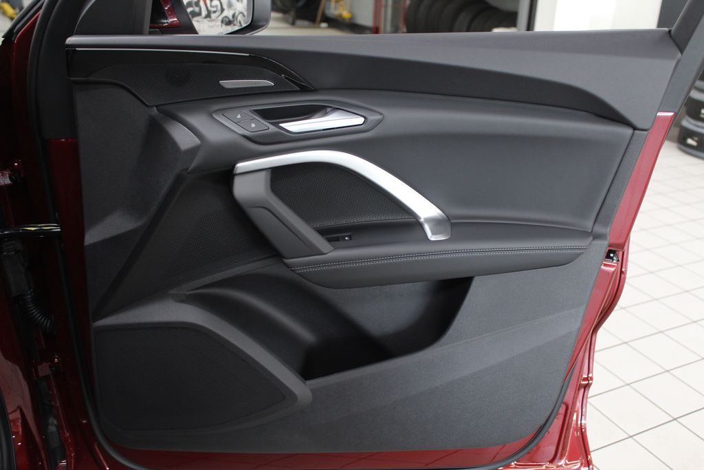 2025 Audi Q5 Premium Plus - Photo 35