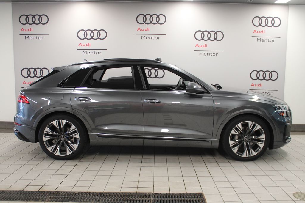 2026 Audi Q8 Prestige - Photo 6