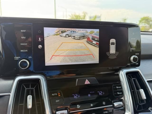 2023 Kia Sorento SX - Photo 22