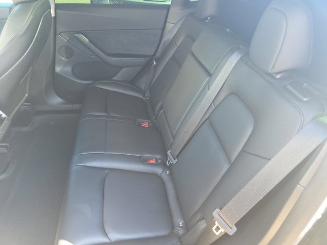 2021 Tesla Model Y Long Range - Photo 9
