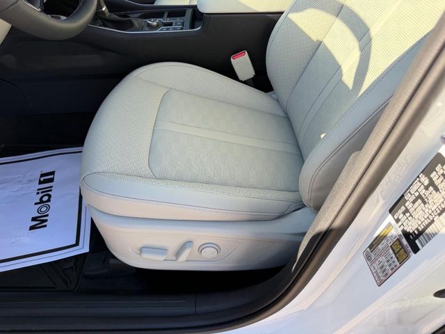 2026 Kia Sorento S - Photo 17