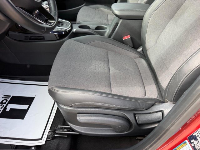 2024 Kia Seltos S - Photo 17
