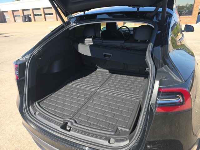 2021 Tesla Model Y Long Range - Photo 10