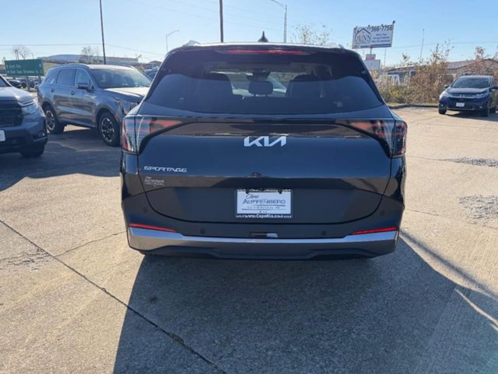 New 2026 Kia Sportage EX SUV