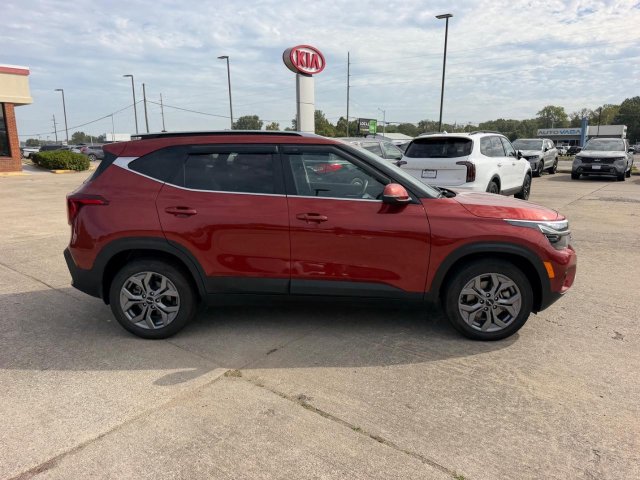2024 Kia Seltos S - Photo 2