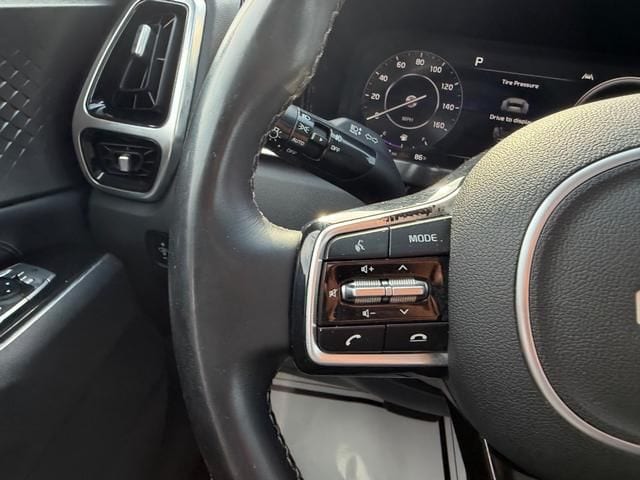 2023 Kia Sorento SX - Photo 13