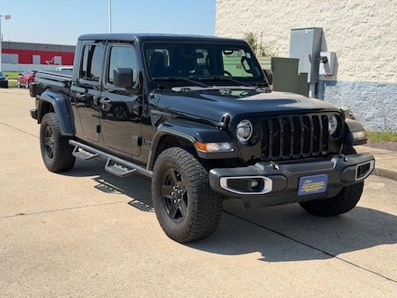 2021 Jeep Gladiator Sport Truck