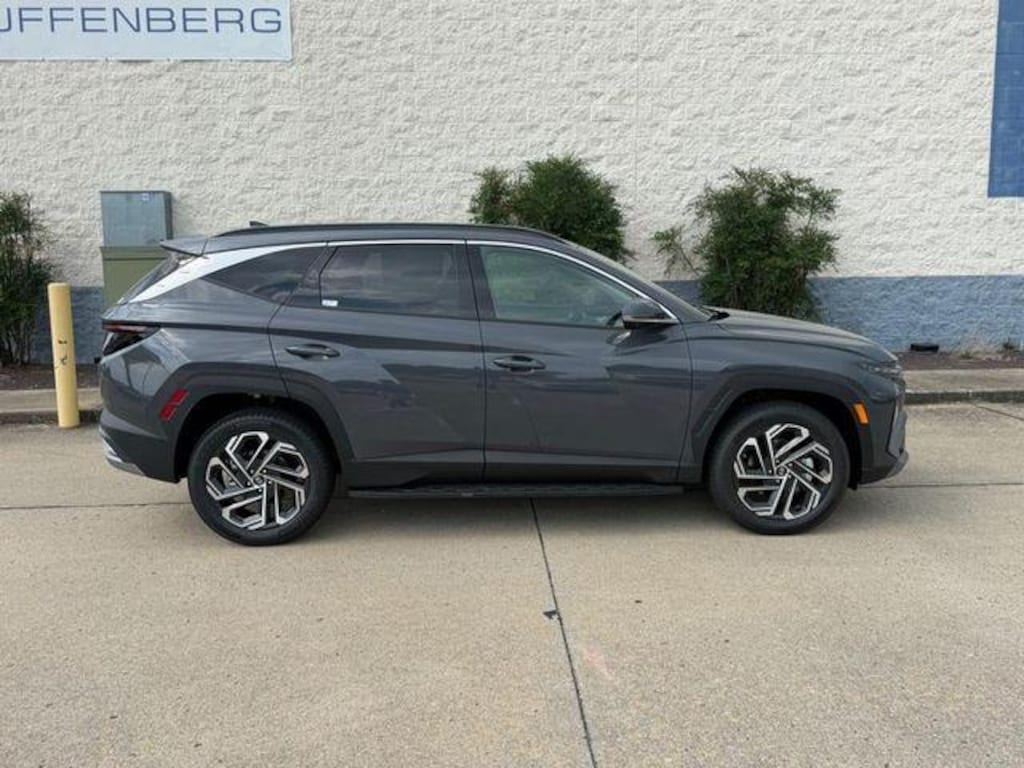 New 2026 Hyundai Tucson Limited AWD SUV