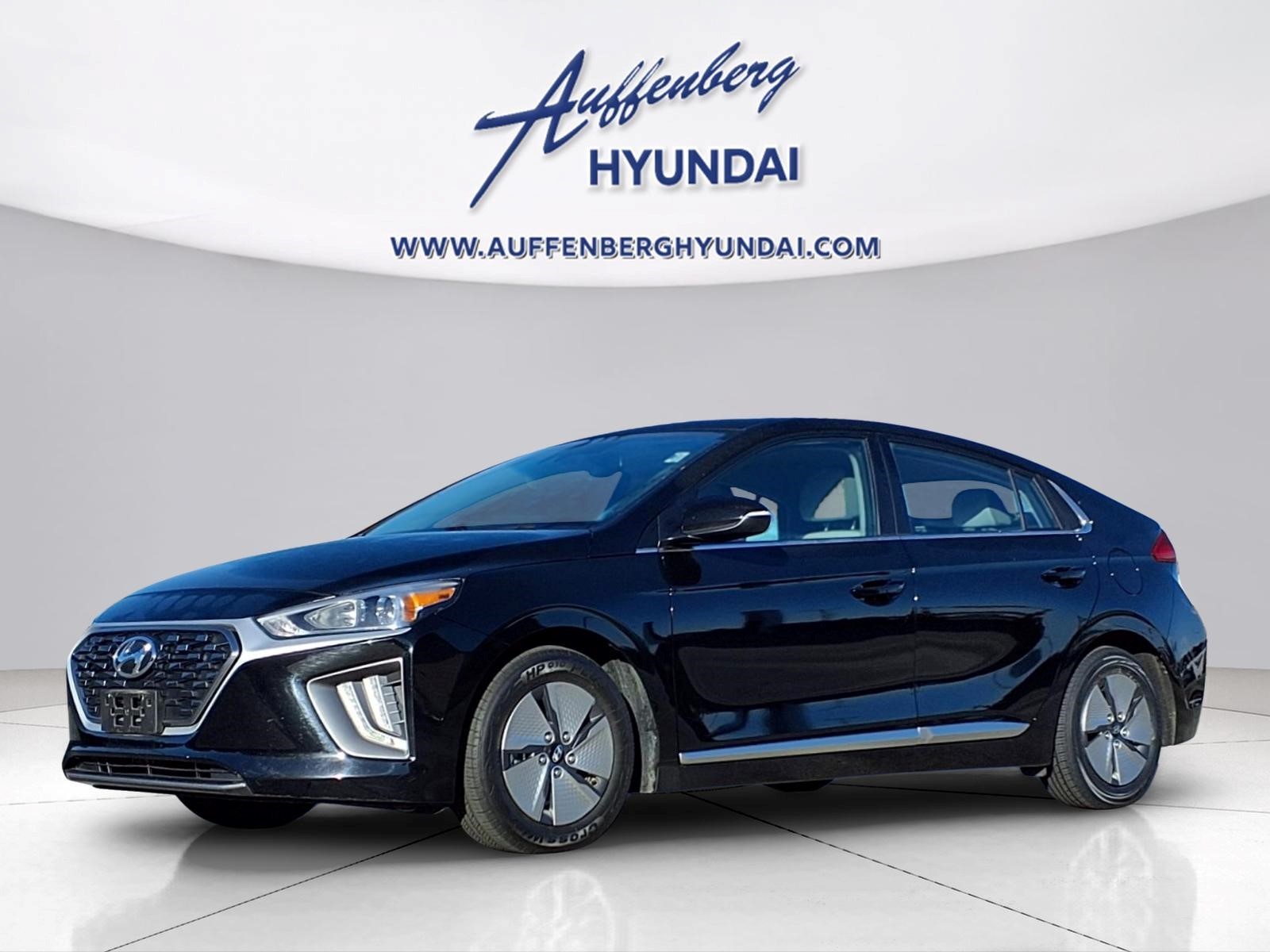 Used 2022 Hyundai IONIQ Hybrid SE Hatchback
